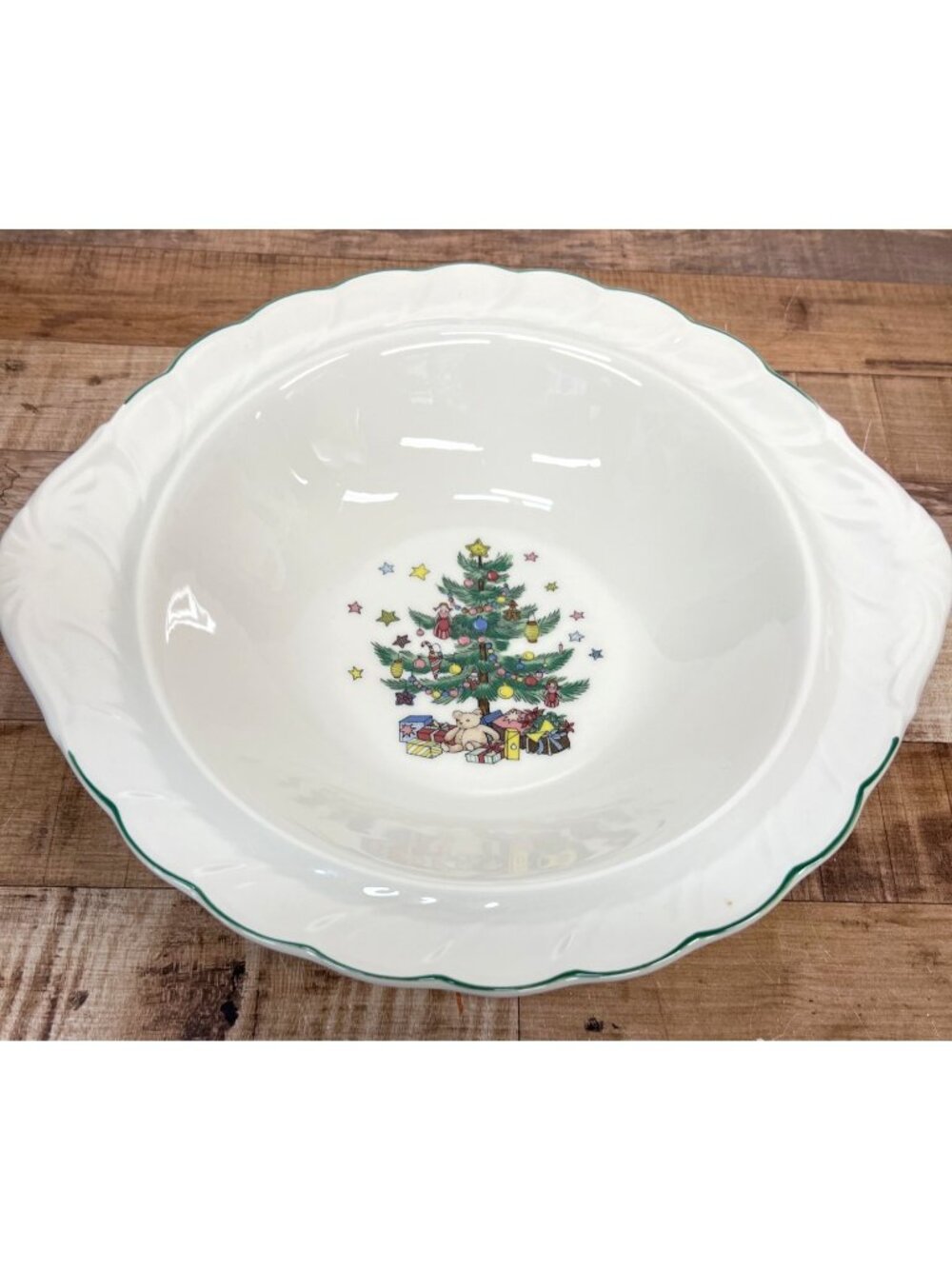 Nikko Happy Holidays 9" Serving Bowl With Christmas Tree Design